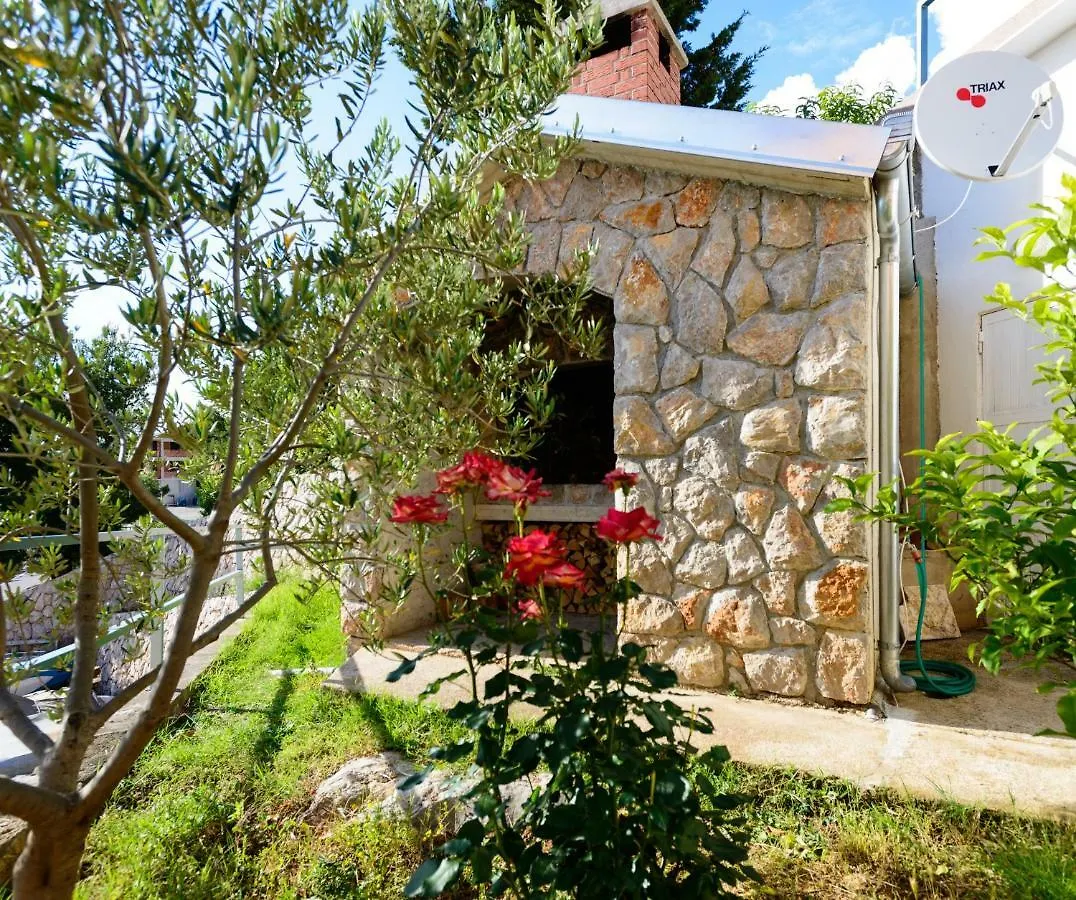 Apartments Maris Starigrad Paklenica
